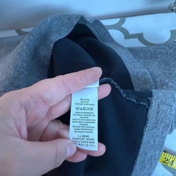 L.L.Bean Slitty fitted pullover Size M - Picture 7 of 9